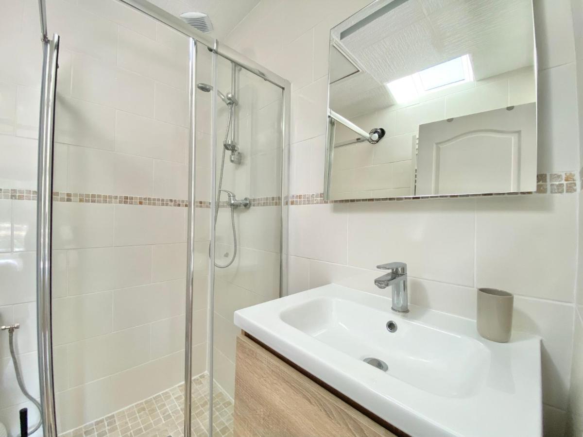 Apartament Le St Marc - Theatre De Cornouaille - Wifi - Parking Prive - Entree Autonome Quimper Zewnętrze zdjęcie